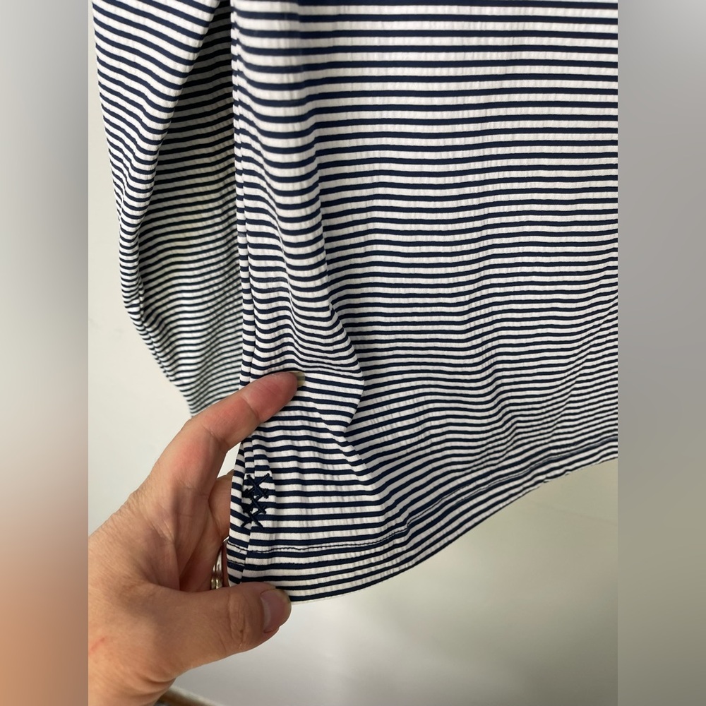 Rhone Men's Seersucker Camp Hoodie in navy blue and white stripe M - Picture 9 of 12